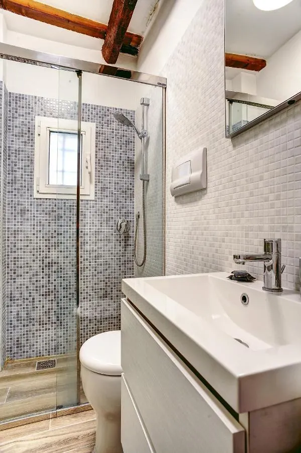 Bologna City Center Apartment By Wonderful Italy 0*,  Italy